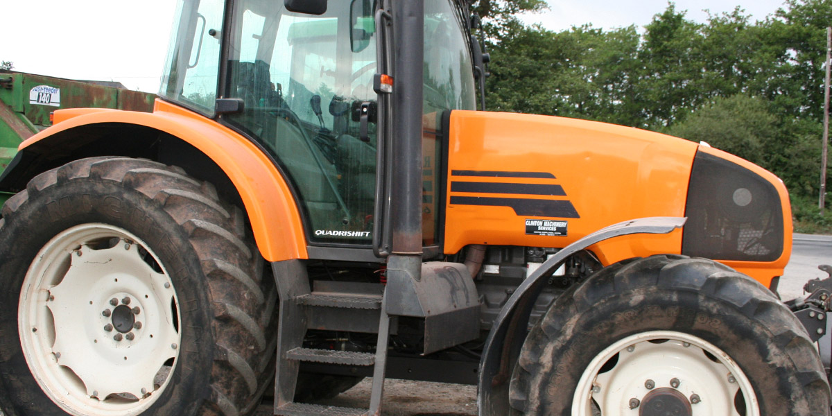 Renault tractor and agricultural parts